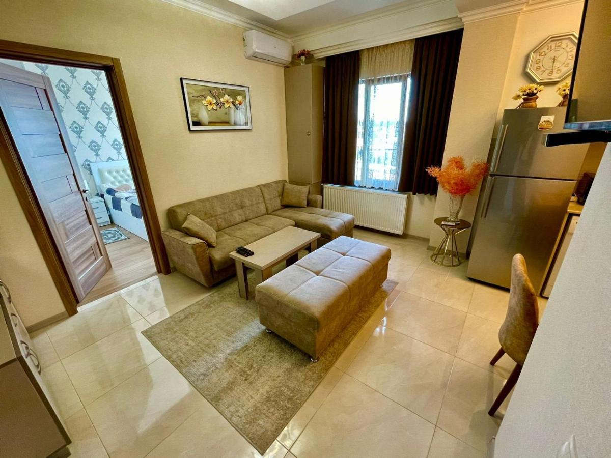 Central City Kutaisi Luaran gambar